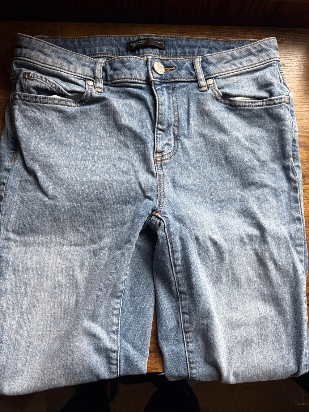 Simply Vera Wang Women’s Size 8 Medium Blue Straight Leg Jeans - Picture 3 of 9